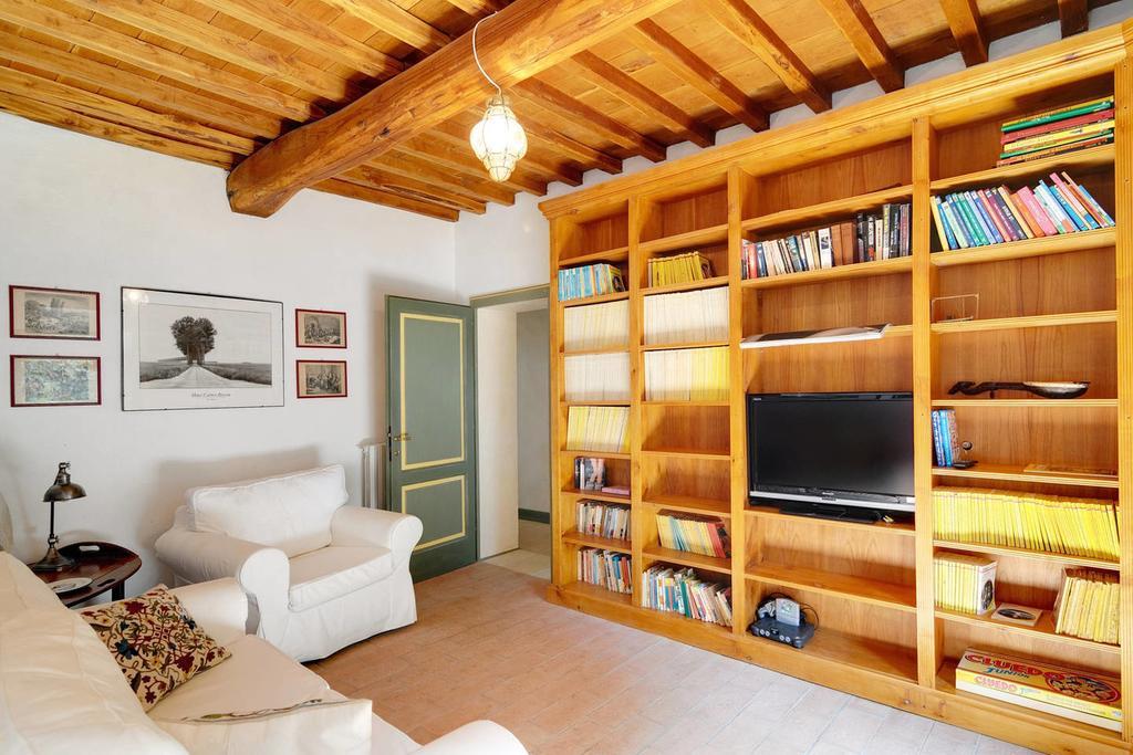 Montefili Villa *